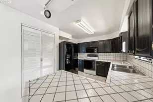 623 Pioneer Way, Winchester, OR 97495 - Photo 14