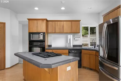 4040 NW 18th Cir, Camas, WA 98607 - Photo 10