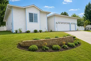 4040 NW 18th Cir, Camas, WA 98607 - Photo 2