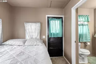 43683 Main St, Pendleton, OR 97801 - Photo 12