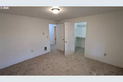 224 C St, Independence, OR 97351 - Photo 32