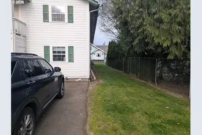 224 C St, Independence, OR 97351 - Photo 36