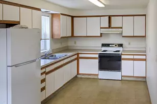 224 C St, Independence, OR 97351 - Photo 8