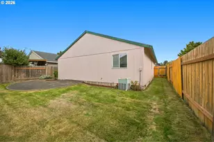 2319 NW Stanley Ave, Gresham, OR 97030 - Photo 32