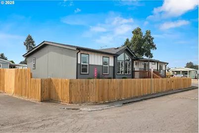 10701 SE Highway 212 #Y6, Clackamas, OR 97015 - Photo 2