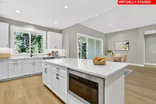 18905 Crooked River St, Sandy, OR 97055 - Photo 8