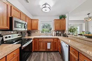 30366 SW Ruth St, Wilsonville, OR 97070 - Photo 20