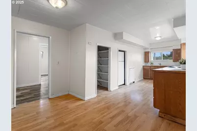 246 Jacobson Rd, Cathlamet, WA 98612 - Photo 6