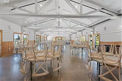 21358 Oak Ln, Aurora, OR 97002 - Photo 40