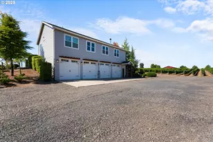 21358 Oak Ln, Aurora, OR 97002 - Photo 14