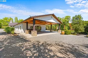 21358 Oak Ln, Aurora, OR 97002 - Photo 34