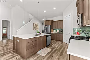 2407 W 8th Ave, Junction City, OR 97448 - Photo 14