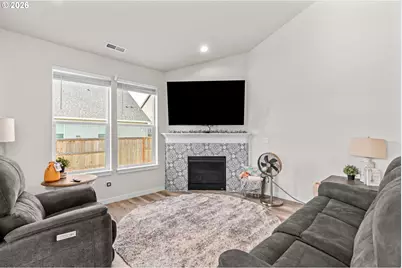 2407 W 8th Ave, Junction City, OR 97448 - Photo 18