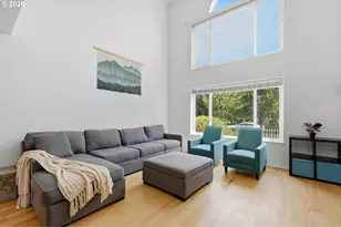 936 NE Lija Loop, Portland, OR 97211 - Photo 8