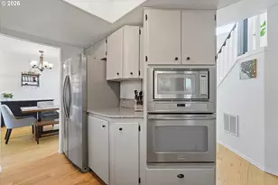 936 NE Lija Loop, Portland, OR 97211 - Photo 12