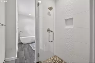 521 N Cook St, Portland, OR 97227 - Photo 26