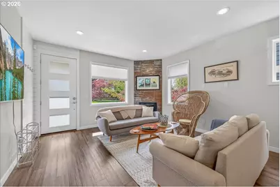 521 N Cook St, Portland, OR 97227 - Photo 2