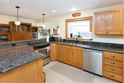 1530 NW Jefferson St, Roseburg, OR 97471 - Photo 12