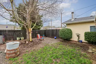 1530 NW Jefferson St, Roseburg, OR 97471 - Photo 36