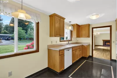 1685 SW 87th Ave, Portland, OR 97225 - Photo 14