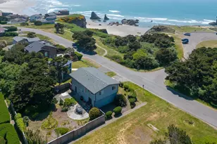 2131 Beach Loop Dr, Bandon, OR 97411 - Photo 2