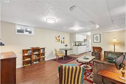 13243 NE Sacramento Dr, Portland, OR 97230 - Photo 30