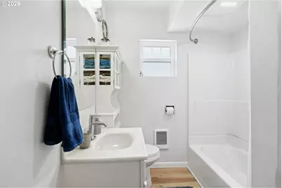 1625 E 13th Pl, The Dalles, OR 97058 - Photo 12