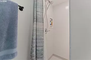 5360 SW Dover Ln, Portland, OR 97225 - Photo 24