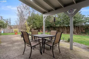 5360 SW Dover Ln, Portland, OR 97225 - Photo 34