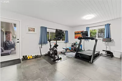 5360 SW Dover Ln, Portland, OR 97225 - Photo 22