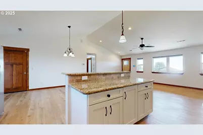15289 Oceanview Dr, Brookings, OR 97415 - Photo 12