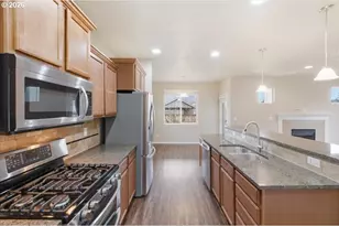 2643 Northwest Brianna Street, Albany, OR 97321 - Photo 16