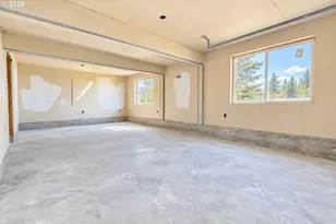 144 Duane St, Astoria, OR 97103 - Photo 34