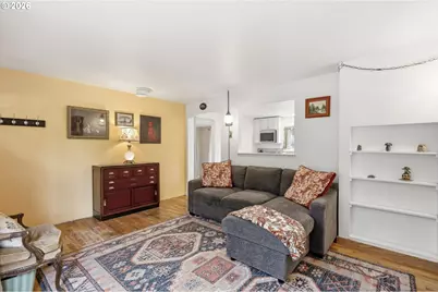 2199 Cleveland St, Eugene, OR 97405 - Photo 10