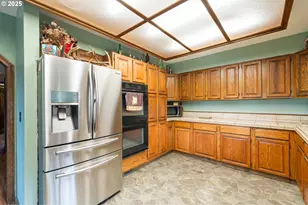 7925 Doughty Rd, Tillamook, OR 97141 - Photo 16