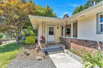 1883 SE Rosebrier Ct, Milwaukie, OR 97267 - Photo 4
