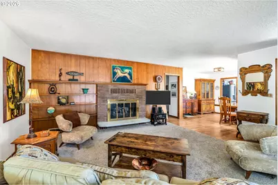 1883 SE Rosebrier Ct, Milwaukie, OR 97267 - Photo 6