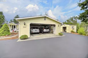 621 Glenbrook Cir, Florence, OR 97439 - Photo 38
