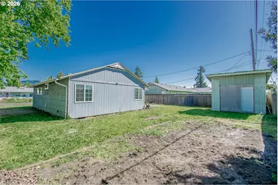 1267 Pleasant St, Springfield, OR 97477 - Photo 14