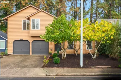 17529 SW Beaver Ct, Beaverton, OR 97003 - Photo 2