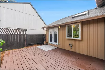 17529 SW Beaver Ct, Beaverton, OR 97003 - Photo 32