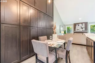 17529 SW Beaver Ct, Beaverton, OR 97003 - Photo 8