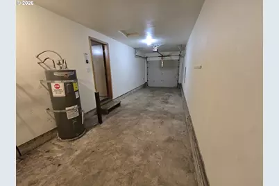 1106 S 11th Ave, Kelso, WA 98626 - Photo 16