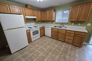 1106 S 11th Ave, Kelso, WA 98626 - Photo 6