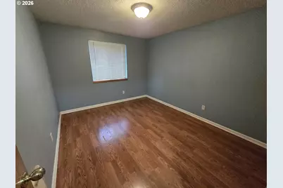 1106 S 11th Ave, Kelso, WA 98626 - Photo 14