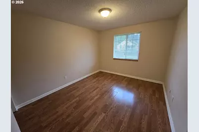 1106 S 11th Ave, Kelso, WA 98626 - Photo 12