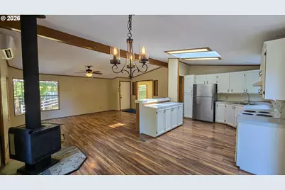 133 Tiki Ln, Drain, OR 97435 - Photo 12