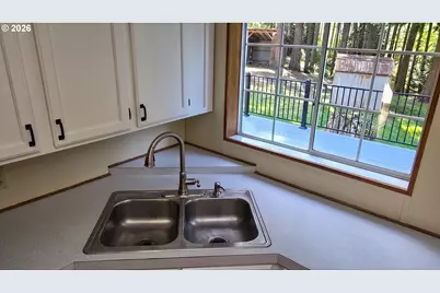 133 Tiki Ln, Drain, OR 97435 - Photo 14