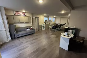 1326 SW 12th Ave, Portland, OR 97201 - Photo 8