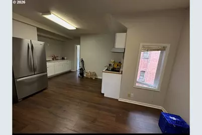 1326 SW 12th Ave, Portland, OR 97201 - Photo 2